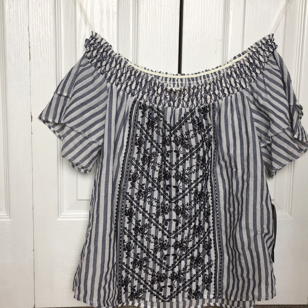 MY MICHELLE off the shoulder top